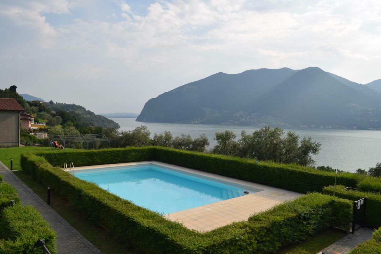 Appartamento Agnesi Monte Isola Buitenkant foto